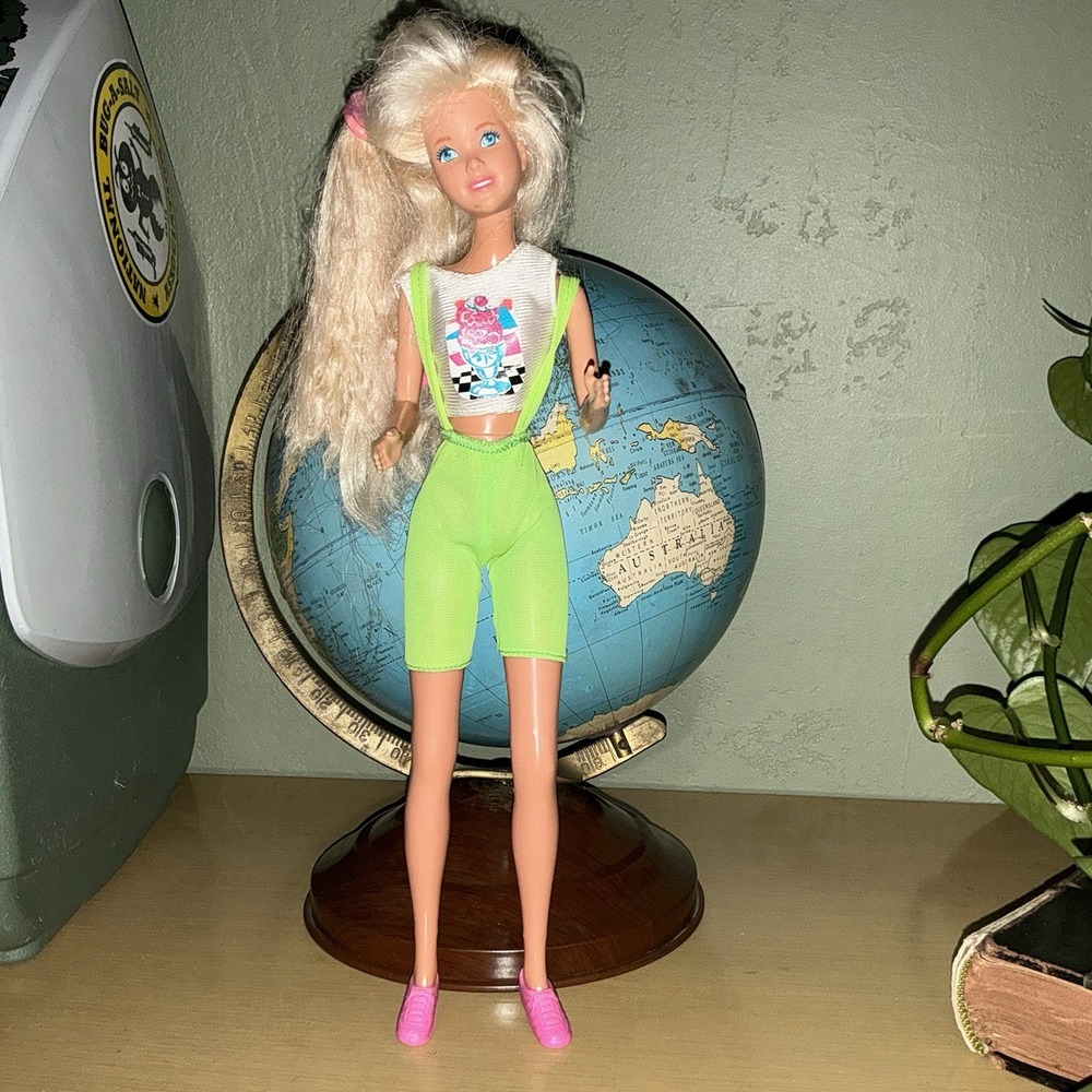 Mattel 1988 Teen Looks Jazzie Cheerleader Doll Cousin of Barbie